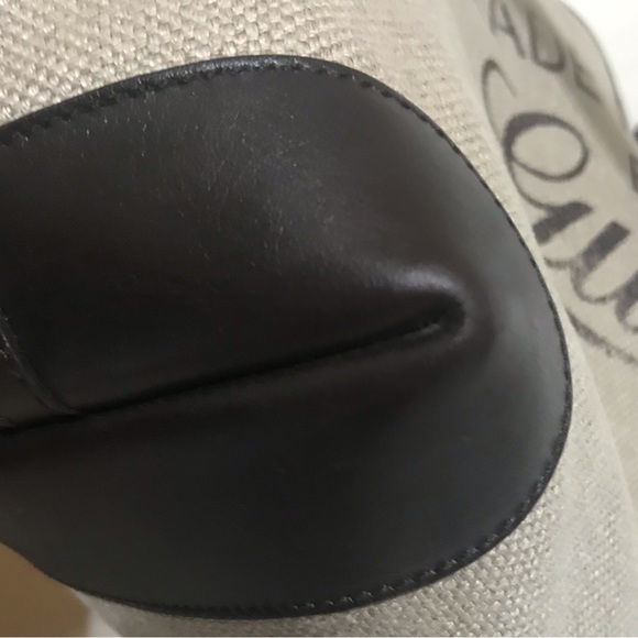 Hot Find! Gucci Signature Tote - Rare Collectable, Made in Italy, Like New - Picture 11 of 15